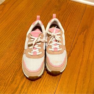 Clarks all terrain leisure shoes